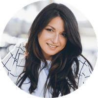 ואלרי קרסניק | אנליסטית