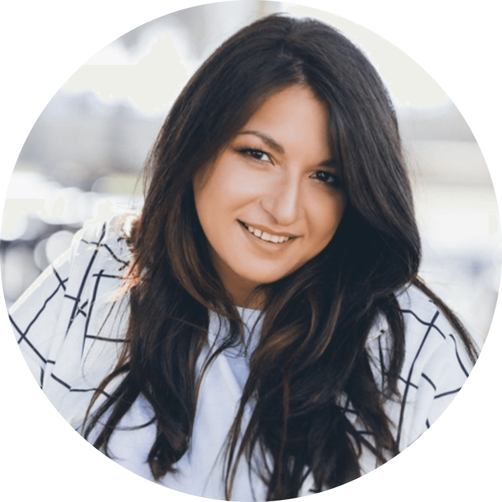 ואלרי קרסניק | אנליסטית Valeria Kresnik | Analyst